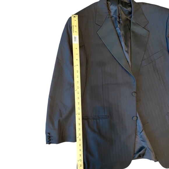 CANALI Men's Black Pinstripe 100% Wool Tuxedo Blazer in 54R - Picture 3 of 13